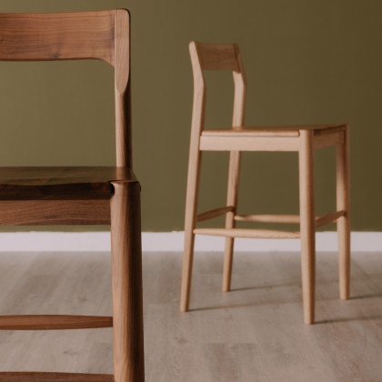 Moe's Owing Counter Stool - Natural Oak