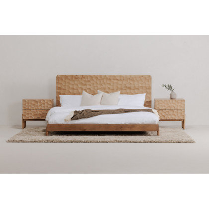 Moe's Misaki Contemporary King Size Bed - Natural