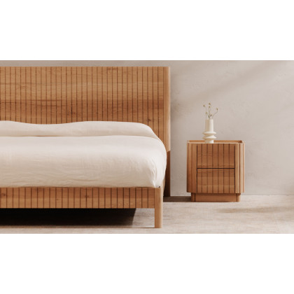 Moe's Povera Contemporary Queen Size Bed - Oak
