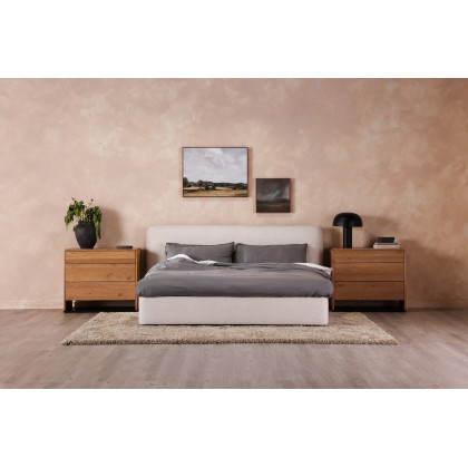 Moe's Samara Bed - Cottage Linen, King