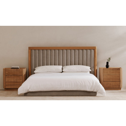 Moe's - Nina Contemporary Bed