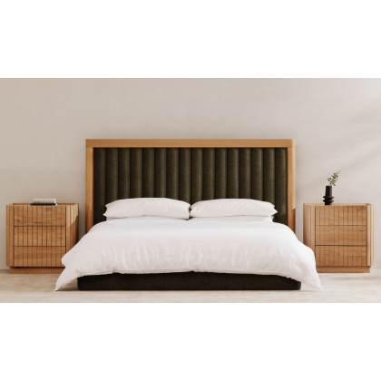 Moe's Nina Contemporary King Size Bed - Forest Green