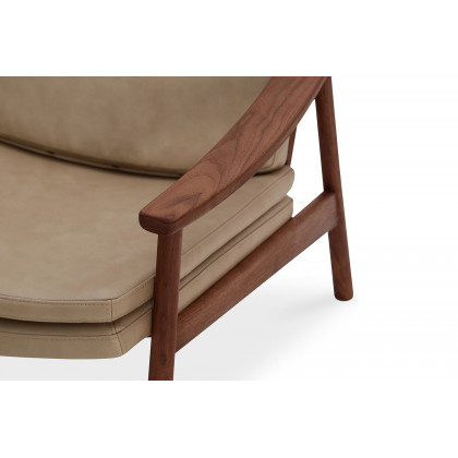 Moe's Harlowe Lounge Chair - Soft Brown