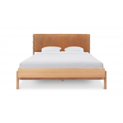 Moe's Colby Scandinavian Queen Size Bed - Brown