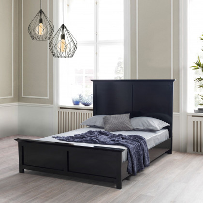 Nova - Erika Black 4 pc Queen Bedroom Set
