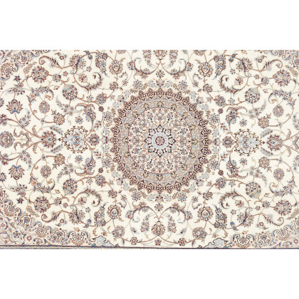 Pasargad - Nain Collection Hand-Knotted Silk and Wool Area Rug 82'' x 123'' (029642)
