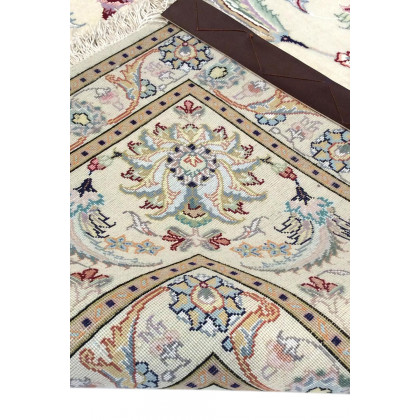 Pasargad - Tabriz Collection Hand-Knotted Silk and Wool Area Rug 66'' x 100'' (032055)