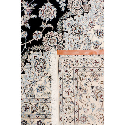 Pasargad - Nain Collection Hand-Knotted Navy/Ivory Wool Area Rug 119'' x 157'' (045629)