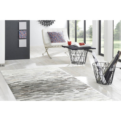 Pasargad Galaxy Hand-Loomed Silver Cowhide Area Rug (PTX-1960 5X8) - 60'' x 96''