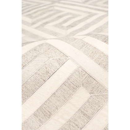 Pasargad Galaxy Cowhide and Sari Silk Multicolor Area Rug (PTX-3138 4X6) - 48'' x 72''