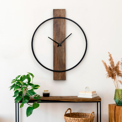 Renwil - Pearl Wall Clock