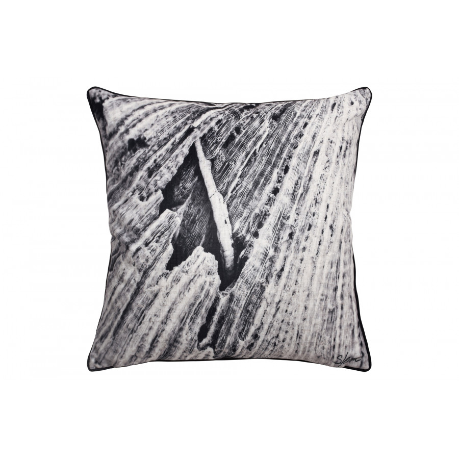 Renwil - Prime PWFL1302 Pillow