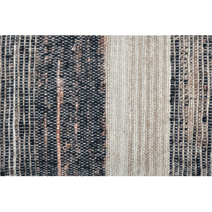 Renwil - Westley Pillow