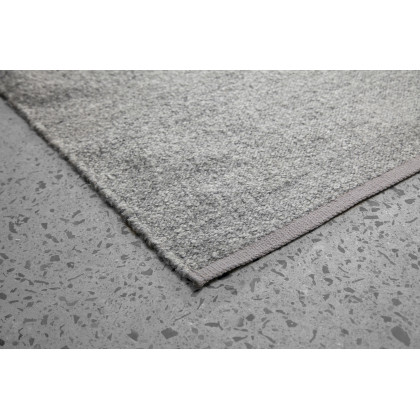 Renwil Earthtone Rug - Light Gray