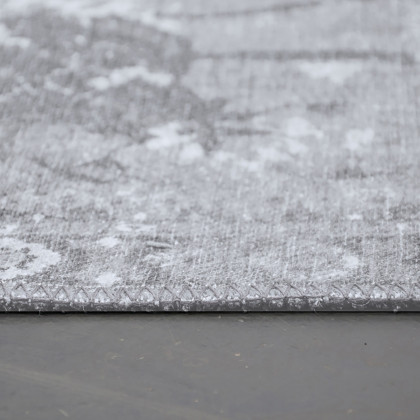 Renwil Laika Rug - Green/Cream, 2,6" x 8"