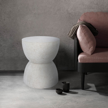 Renwil - Chayton Side Table