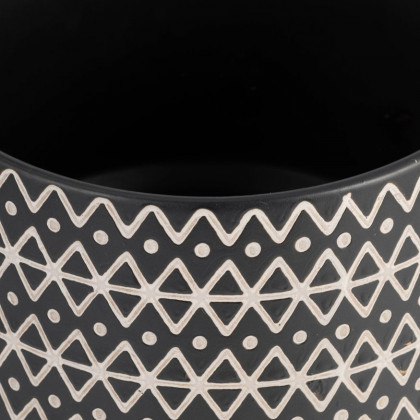 Sagebrook 7" Abstract Planter On Stand - Black