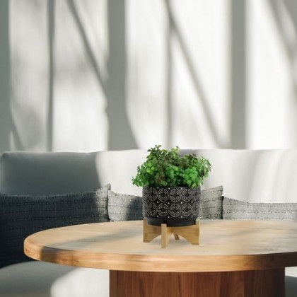 Sagebrook 7" Swirl Planter On Stand - Black
