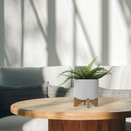 Sagebrook 8" Dotted Planter With Stand - White