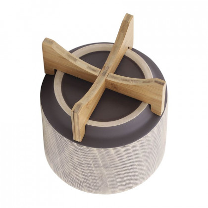 Sagebrook 10" Mesh Planter With Stand - Tan