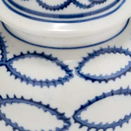 Sagebrook - 9" Ceramic Chain Temple Jar Lid in Blue/White