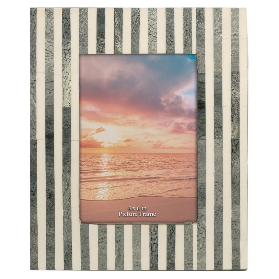 Sagebrook - 4"x6" Resin Lines Photo Frame in Gray