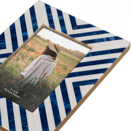 Sagebrook - 4"x6" Resin Striped Photo Frame in Blue