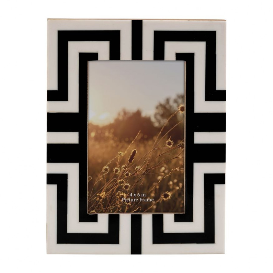 Sagebrook - 4"x6" Resin Photo Frame in Black/White