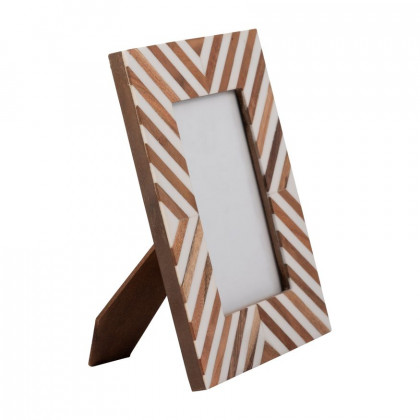 Sagebrook - 4"x6" Resin Herringbone Lines Photo Frame in White/Wood