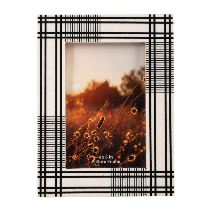 Sagebrook - 4"x6" Resin Plaid Lines Photo Frame in Black/White