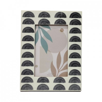 Sagebrook - 4"x6" Resin Mid-century Photo Frame