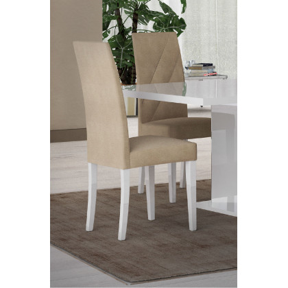 Status - Lisa Dining Table with 1 extention
