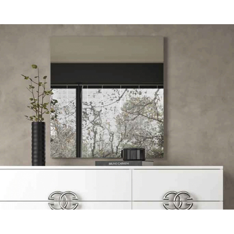Status - Dafne Mirror White
