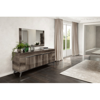 Status - Medea 2 Door China w/light