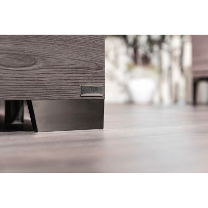 Status - Viola Queen Size Bed