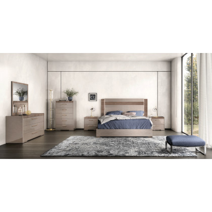 Status - Nora Bed with Light