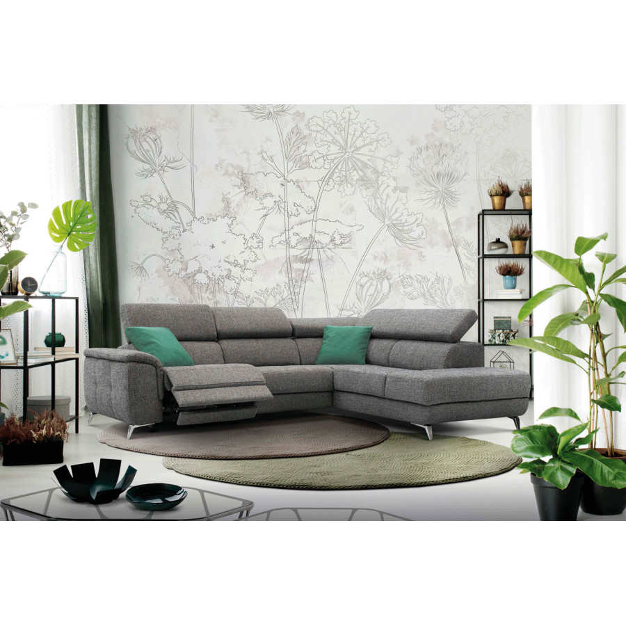 Stella - Fabien Sectional with Recliner