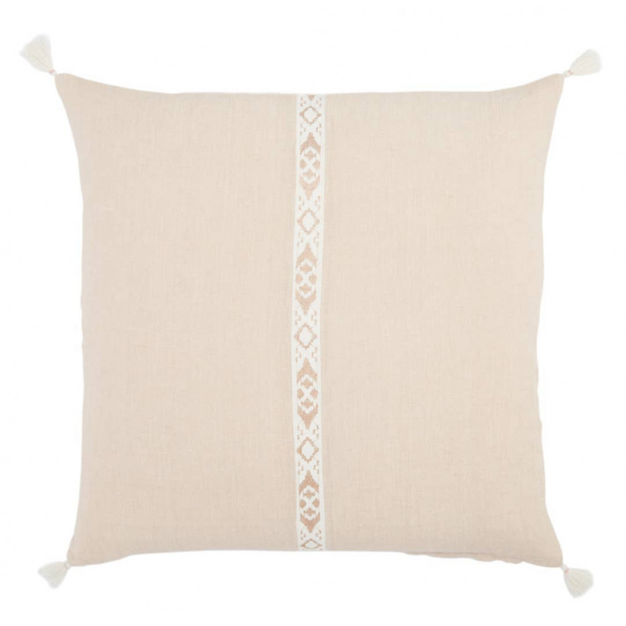 Jaipur Living Taiga Pillow - TGA03, 22"X22", Polyester