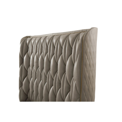 Theodore Alexander Iconic Upholstered Us King Bed – Style 1