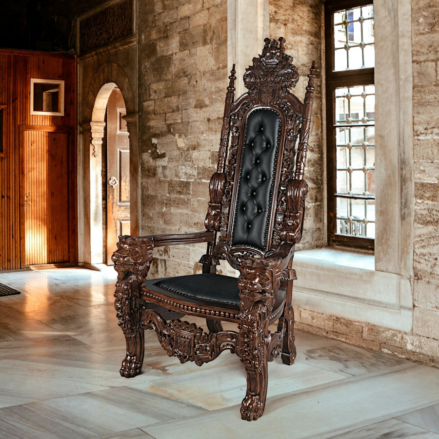 Toscano - The Lord Raffles Lion Throne Chair
