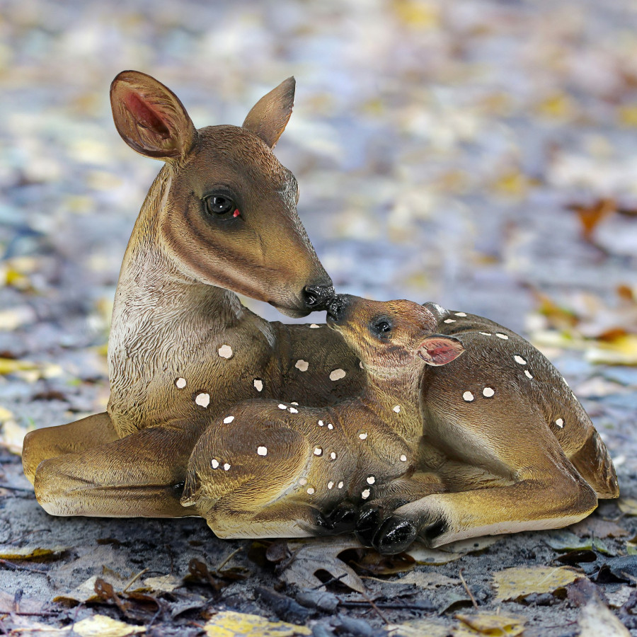Toscano Mother Love Doe and Fawn Statue - Medium