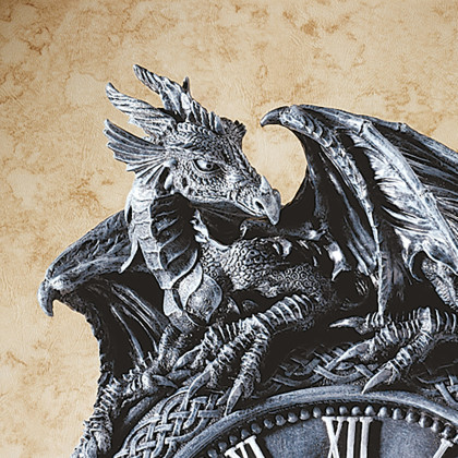 Toscano - Penhurst Dragon Sculptural Wall Clock