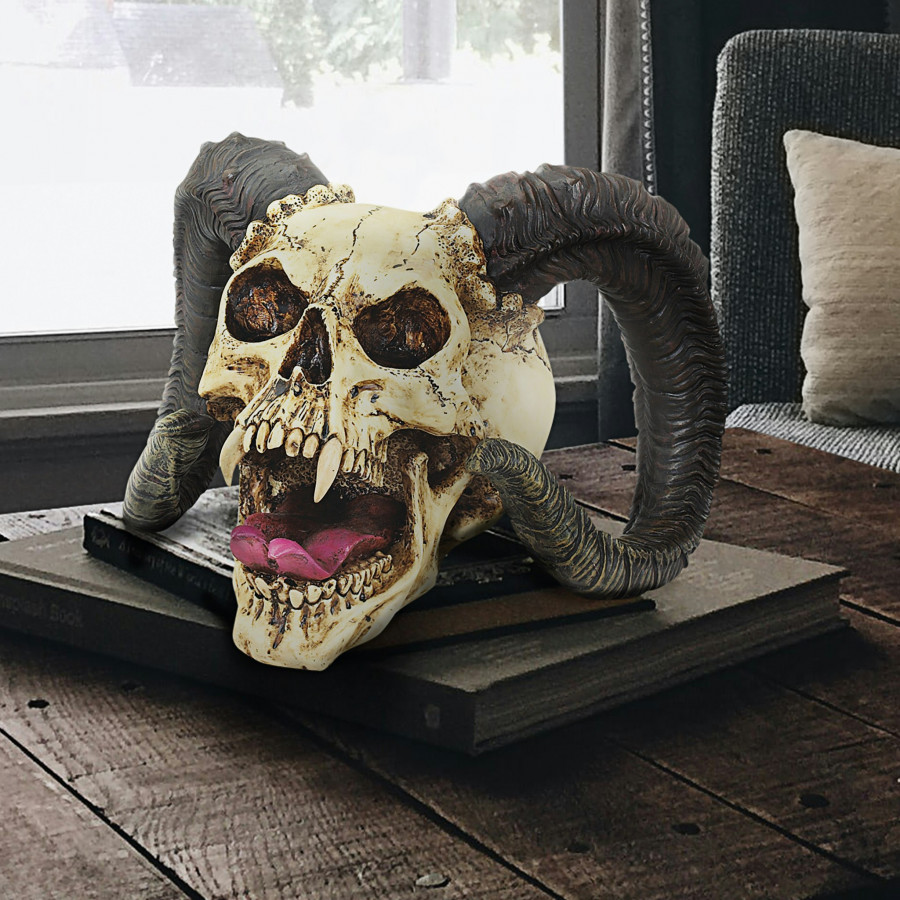Toscano - The Skull of the Horned Beast Statue