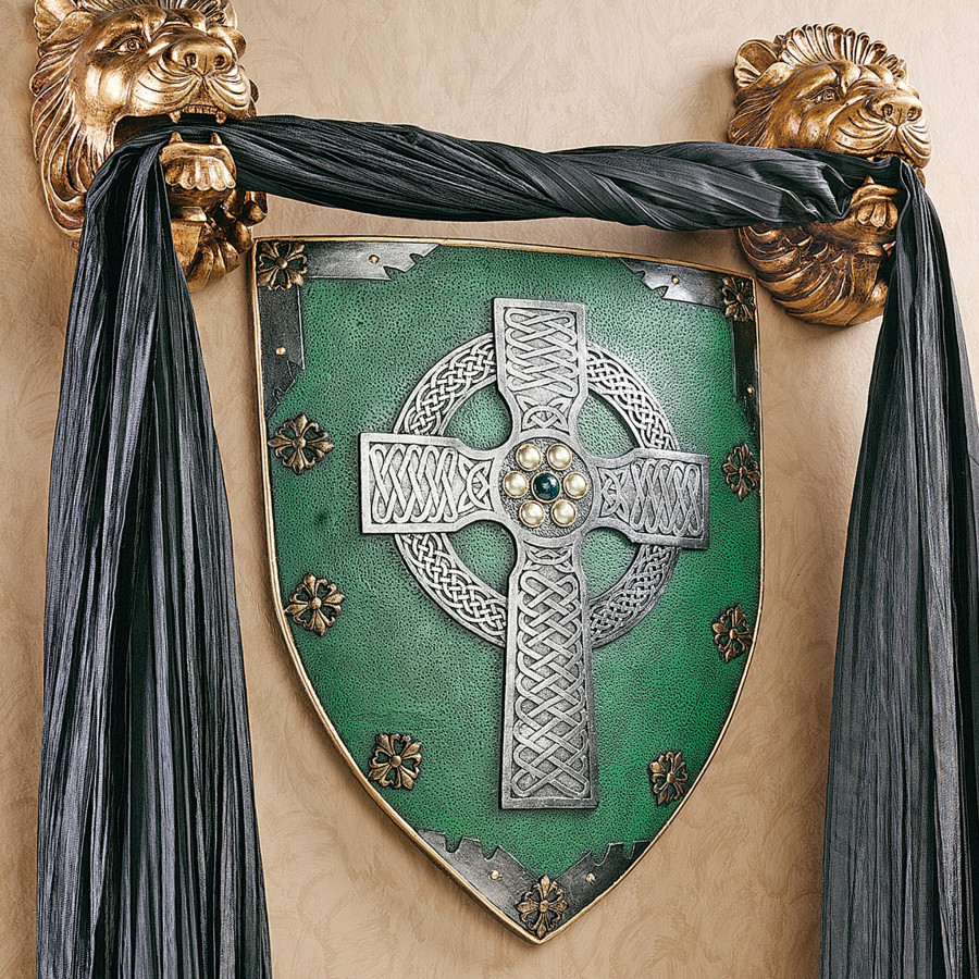 Toscano - Celtic Warriors Sculptural Wall Shield