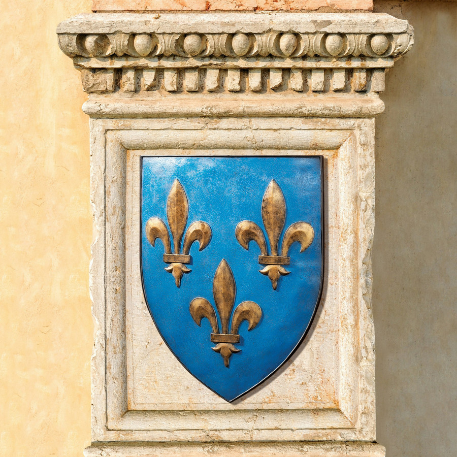 Toscano - Grand Arms of France Sculptural Wall Shield in Fleur-de-Lis