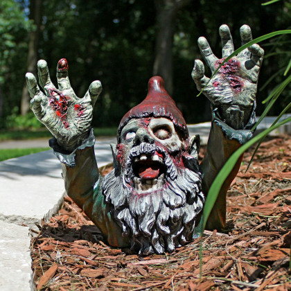 Toscano - Zombie Gnombie Statue
