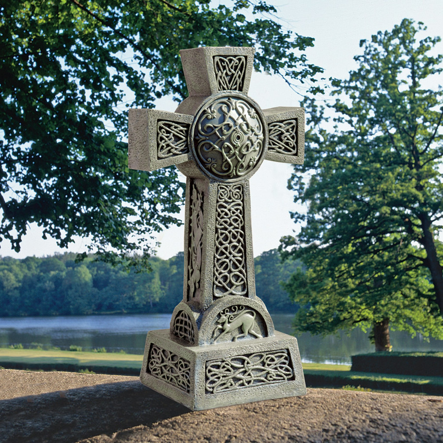 Toscano - Donegal Celtic High Cross Statue