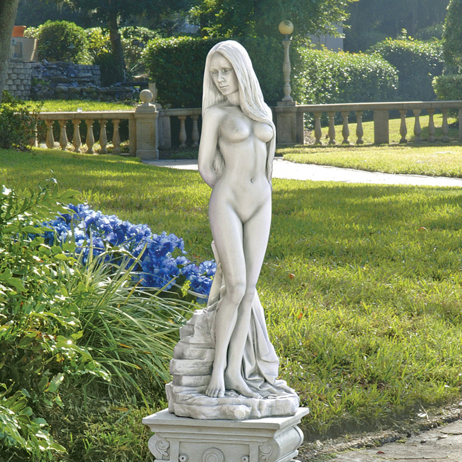 Toscano - Venus of Pietrasanta Statue