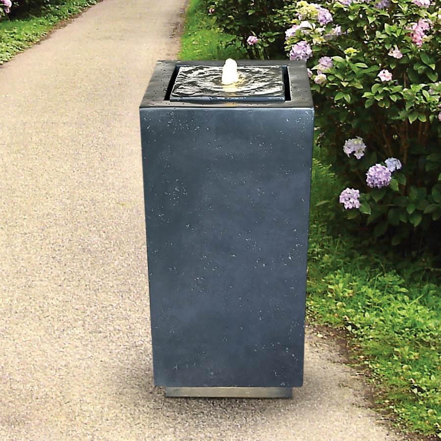 Toscano - Modern Columnar Bubbling Garden Fountain