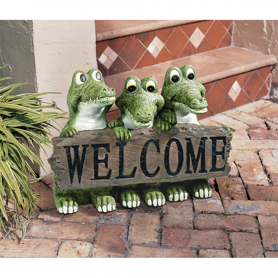 Toscano - Ragin Cajun Crocodile Welcome Sign Statue